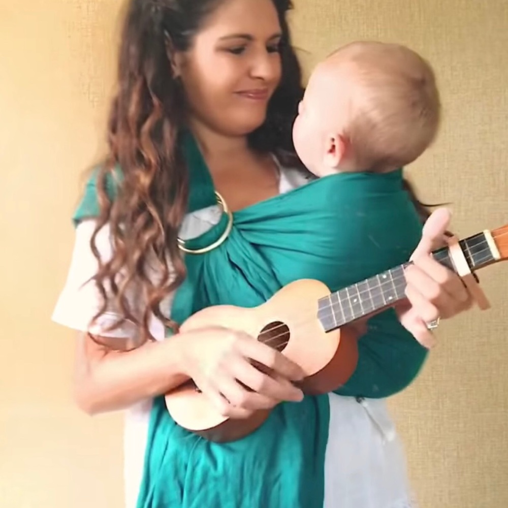 WildBird Linen Baby Sling - Parrot (Teal)